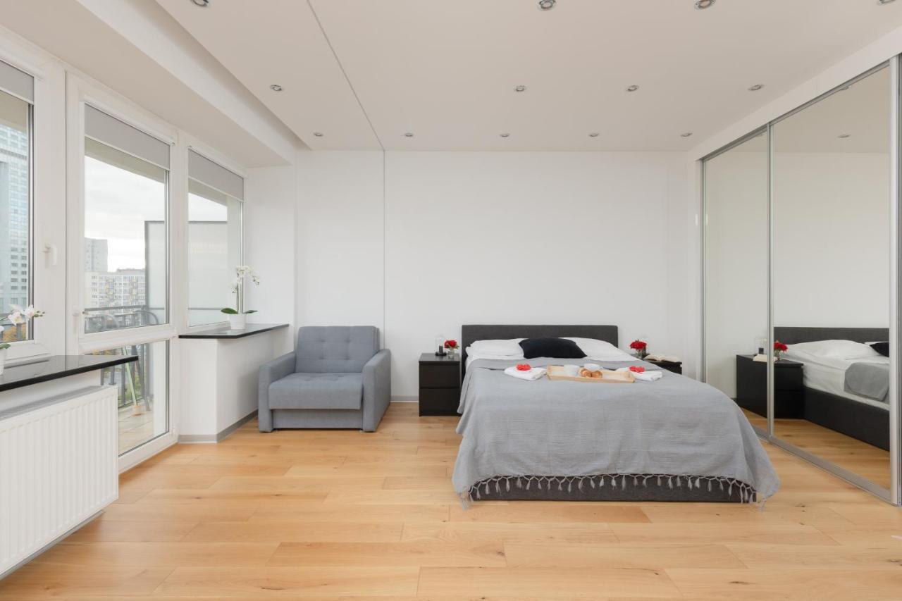 Apartments The View By Noclegi Renters Warschau Buitenkant foto